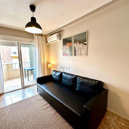 Zadorhomes - Caballero De Rodas Residence Torrevieja Eksteriør billede